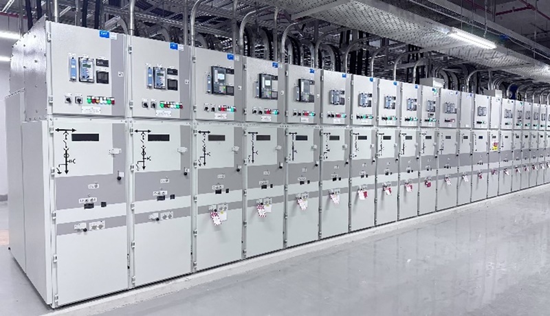 What is MV Switchgear? (Medium Voltage Switchgear) 3 metal clad switchgear